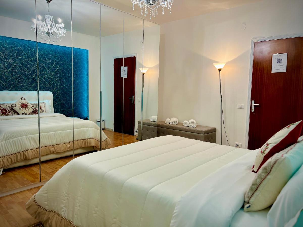 מסטרה Blue Deluxe Venice מראה חיצוני תמונה